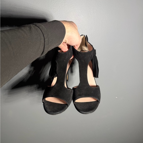 Kate Spade Suede Inga T Strap Sandal Size 8.5 - Picture 3 of 7